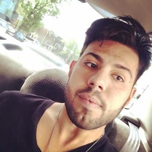 Meet your Posher, Johnathan